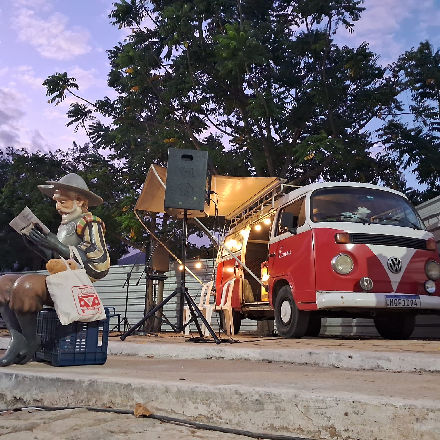 Festa Literária Combiousa Agita Anchieta com Cultura e Diversão neste Final de Semana