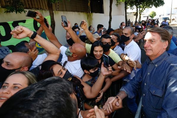 Ex-presidente Bolsonaro reforça campanha de candidatos do PL no Espírito Santo