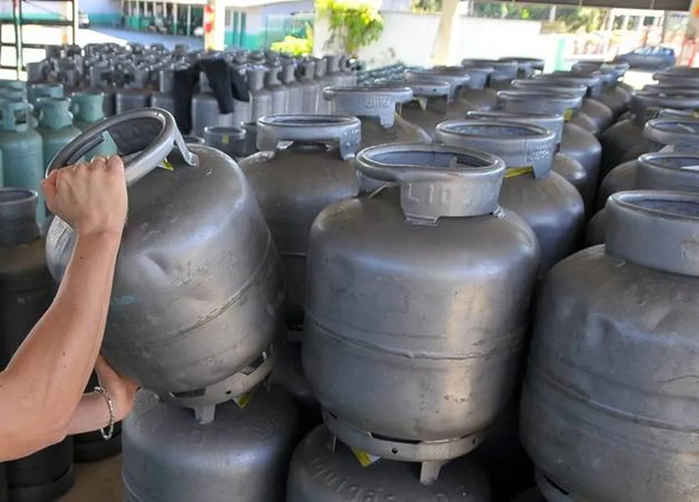 Preço do Botijão de Gás no ES Pode Chegar a R$ 130